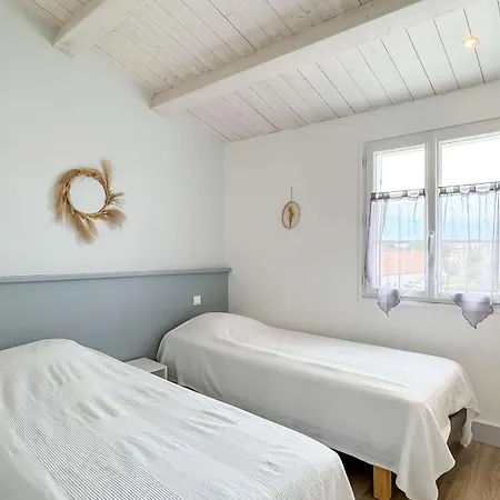 Jolie Au Calme Avec Vue Sur Le Clocher Villa